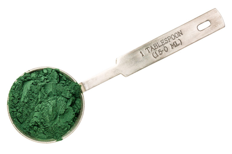 blue-green-algea-iStock-521387296-2400
