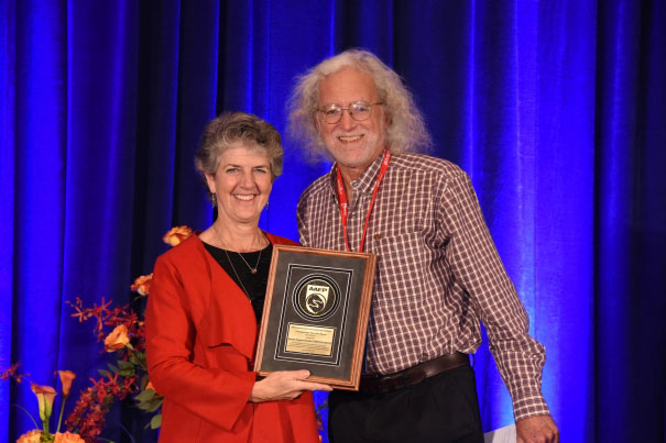 Renowned Equine Ophthalmologist Named AAEP’s Distinguished Educator promo image